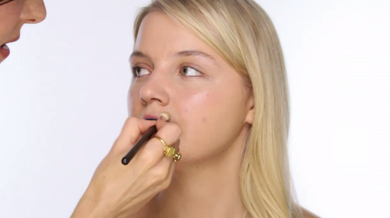 Finnar, Acnehy, Make up-tutorial